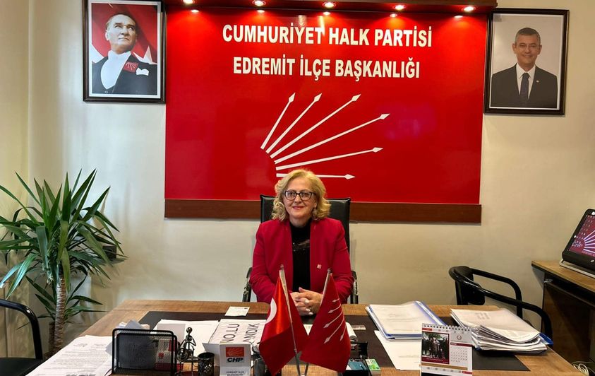 CUMHURİYET HALK PARTİSİ KADIN KOLLARI