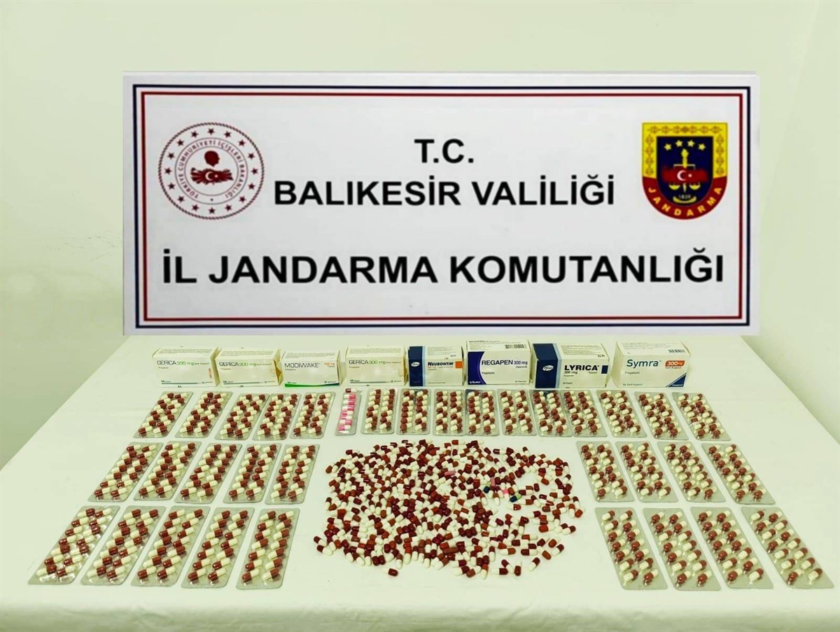 Balıkesir İl Jandarma Komutanlığı'ndan Kaçakçılık ve Organize Suç Operasyonu